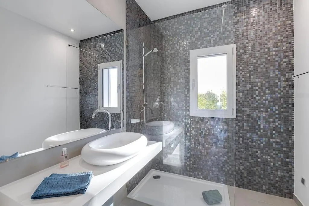 Villa Limoeiro - Beautiful New Home Nestled In The Heart Of Gale 吉亚 葡萄牙