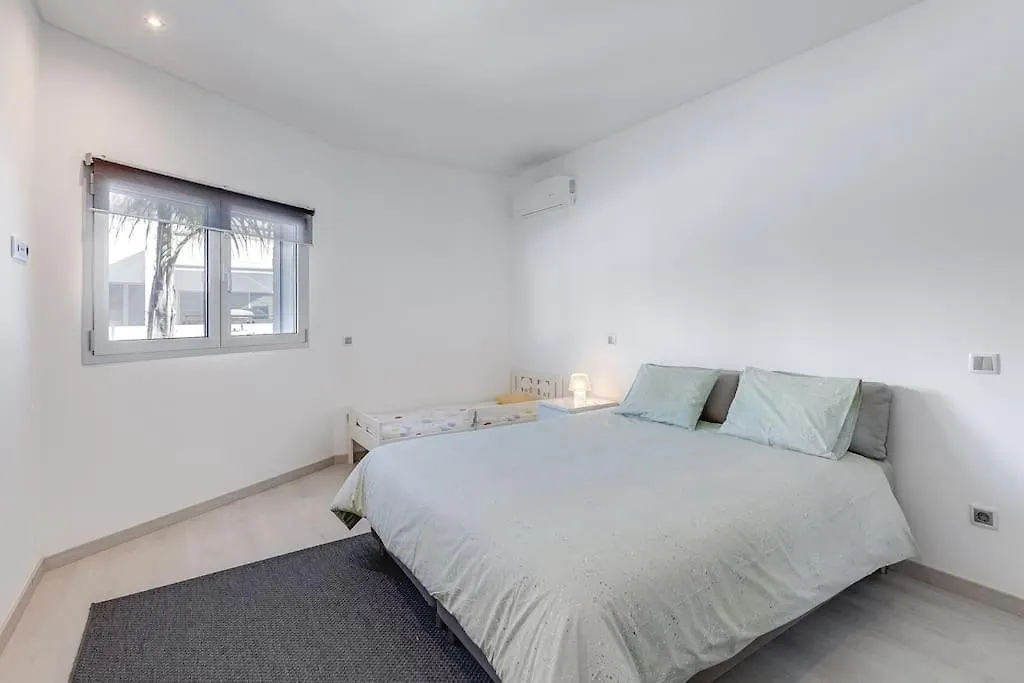 Villa Limoeiro - Beautiful New Home Nestled In The Heart Of Gale Guia  0*, Guia (Faro) Portugal